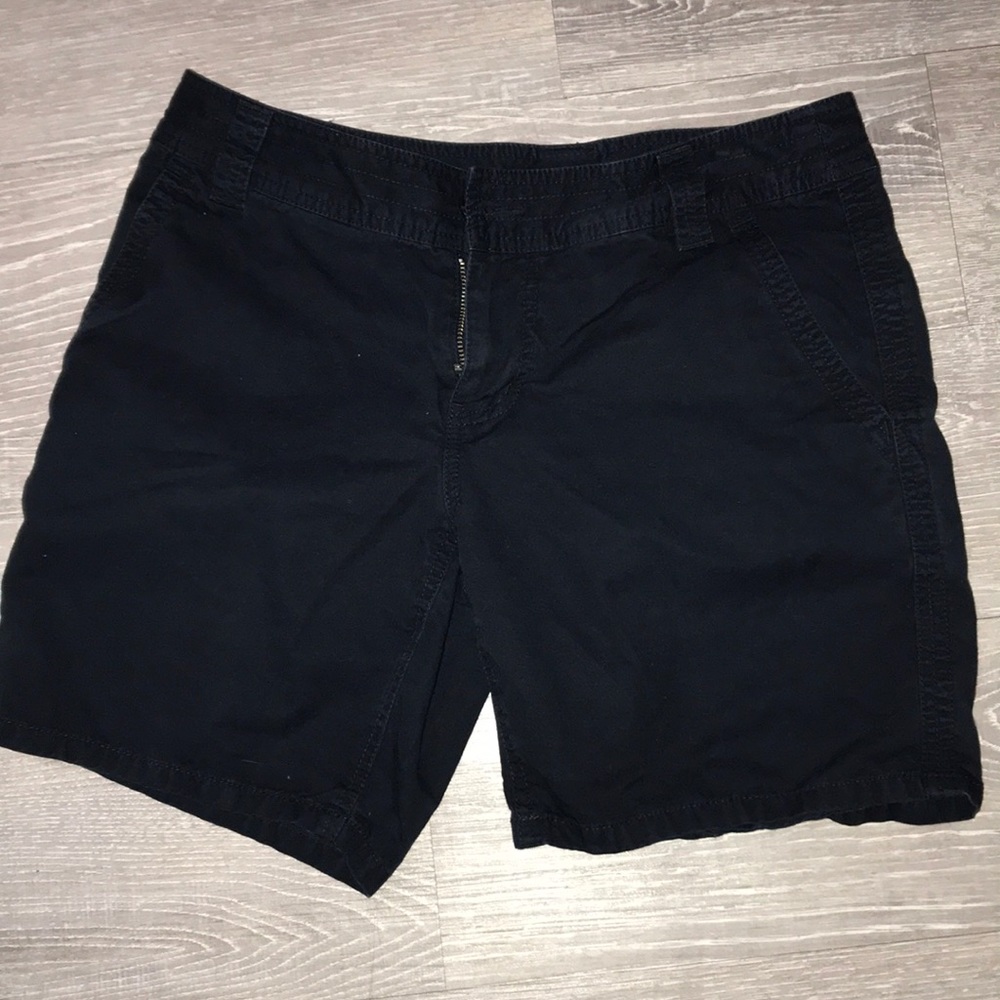 Tommy bahama blue size 2 short